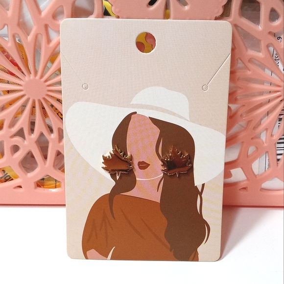 Fall Maple Leaf Minimalist Gold Tone Stainless Steel Stud Earrings NWT - Picture 2 of 4